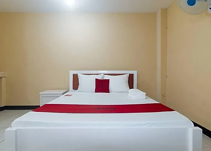 Reddoorz At Mubg Near Baclaran Church Hotel *